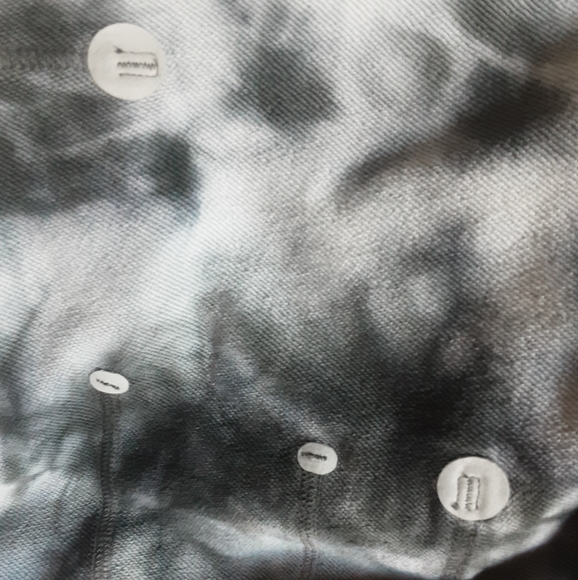 LULULEMON EARTH STONE GRAY TIE DYE HOODIE. 8 - Picture 5 of 5